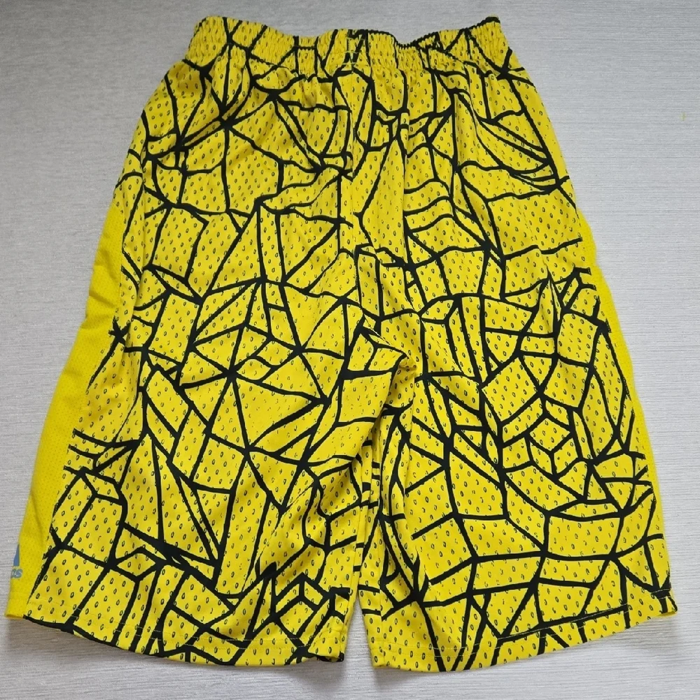 Adidas Kids Yellow Black Geometric Mesh Athletic‎ Shorts Size 14 16